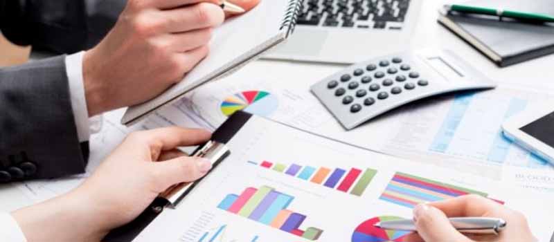 الاستراتيجيات المتقدمة  في تحليل القوائم المالية ومراجعة البيانات المحاسبية